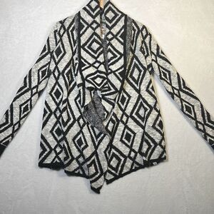 Element‎ Black & white long cardigan/ Shaw sweater- Women’s- Medium